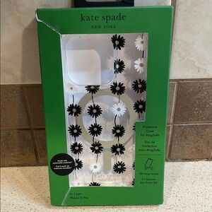 Kate Spade NIB Black and White Floral iPhone 15 Pro Case